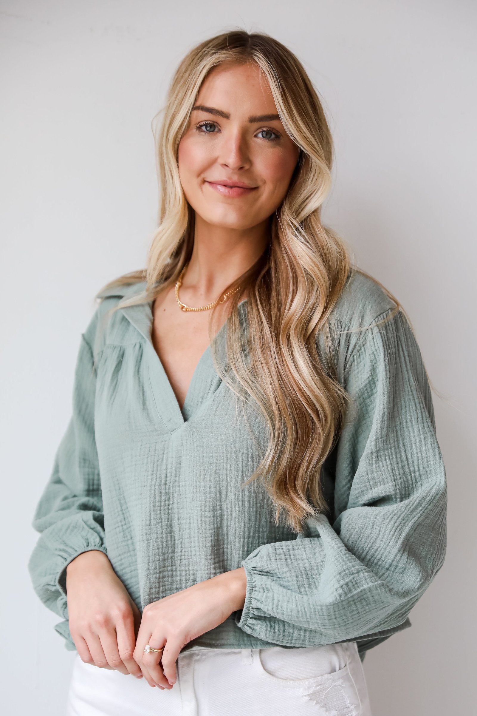 Alanna Linen Blouse - DU DEAL