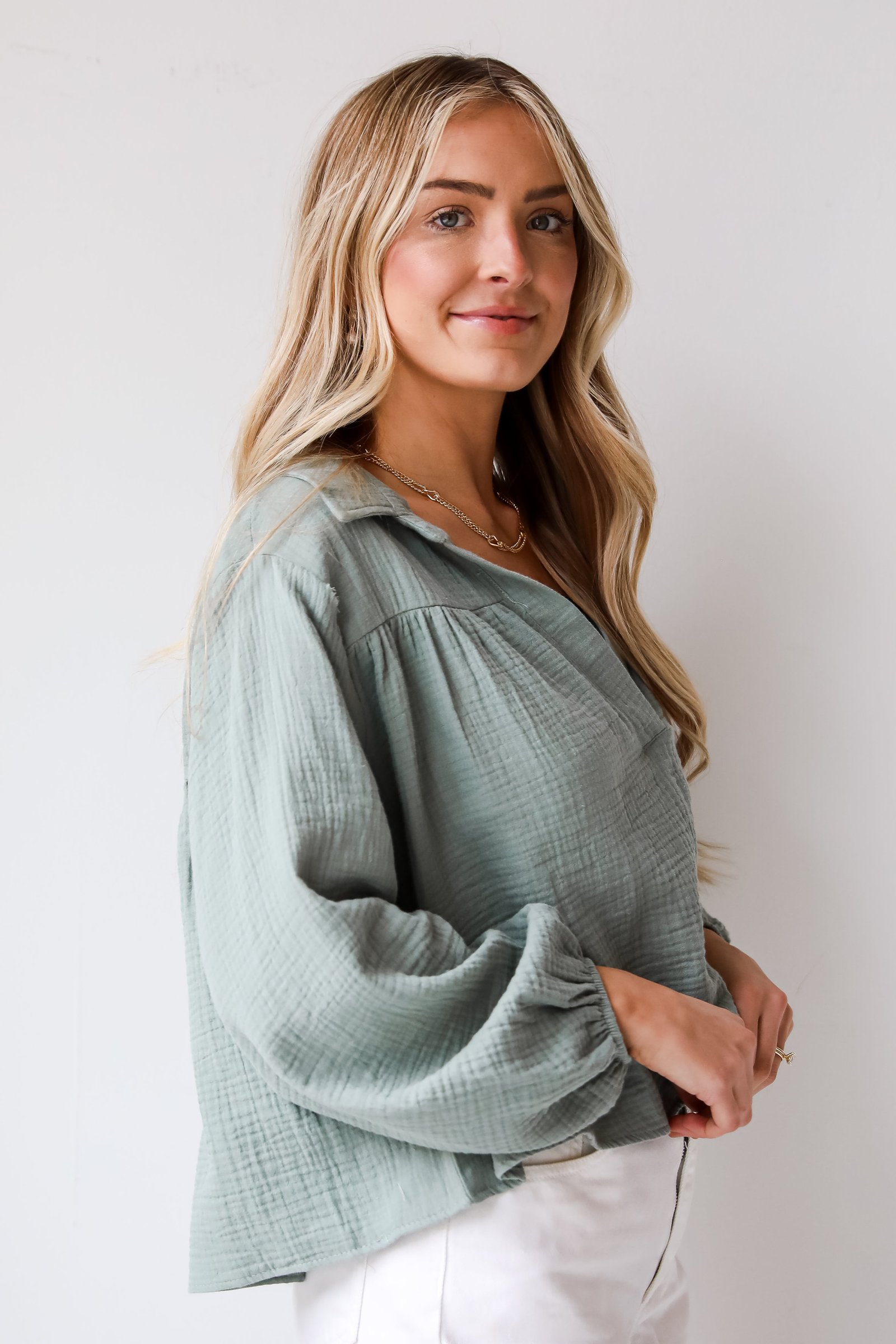 Alanna Linen Blouse - DU DEAL
